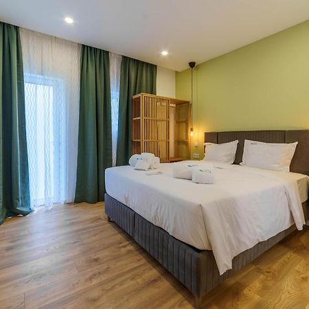Atlantic Bliss Hostel อัลบูเฟรา ภายนอก รูปภาพ