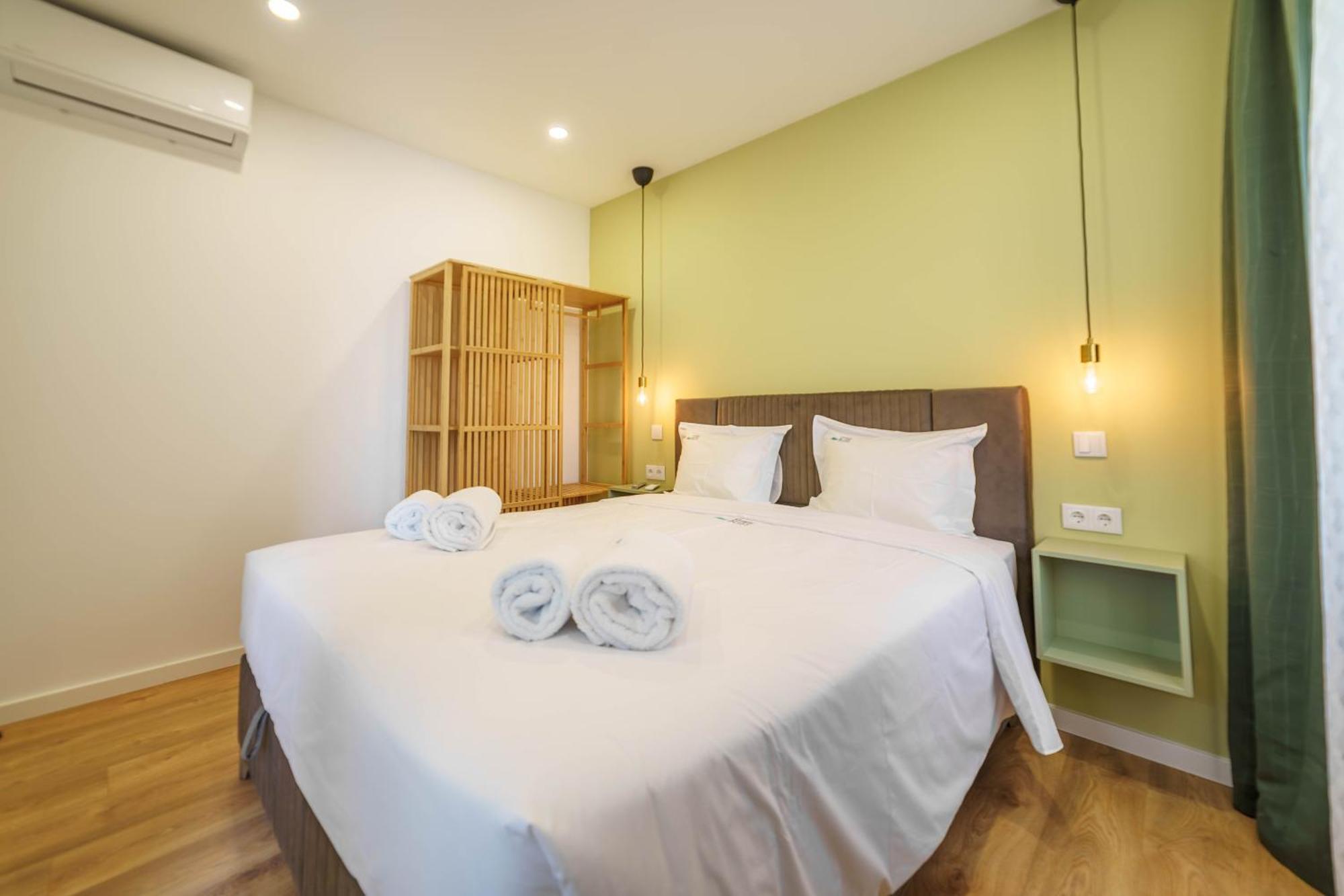 Atlantic Bliss Hostel อัลบูเฟรา ภายนอก รูปภาพ