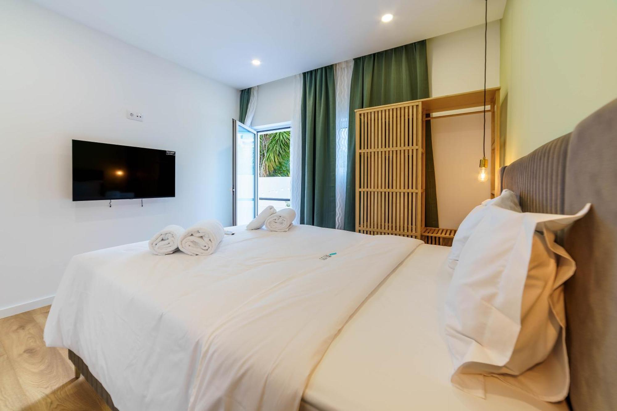 Atlantic Bliss Hostel อัลบูเฟรา ภายนอก รูปภาพ