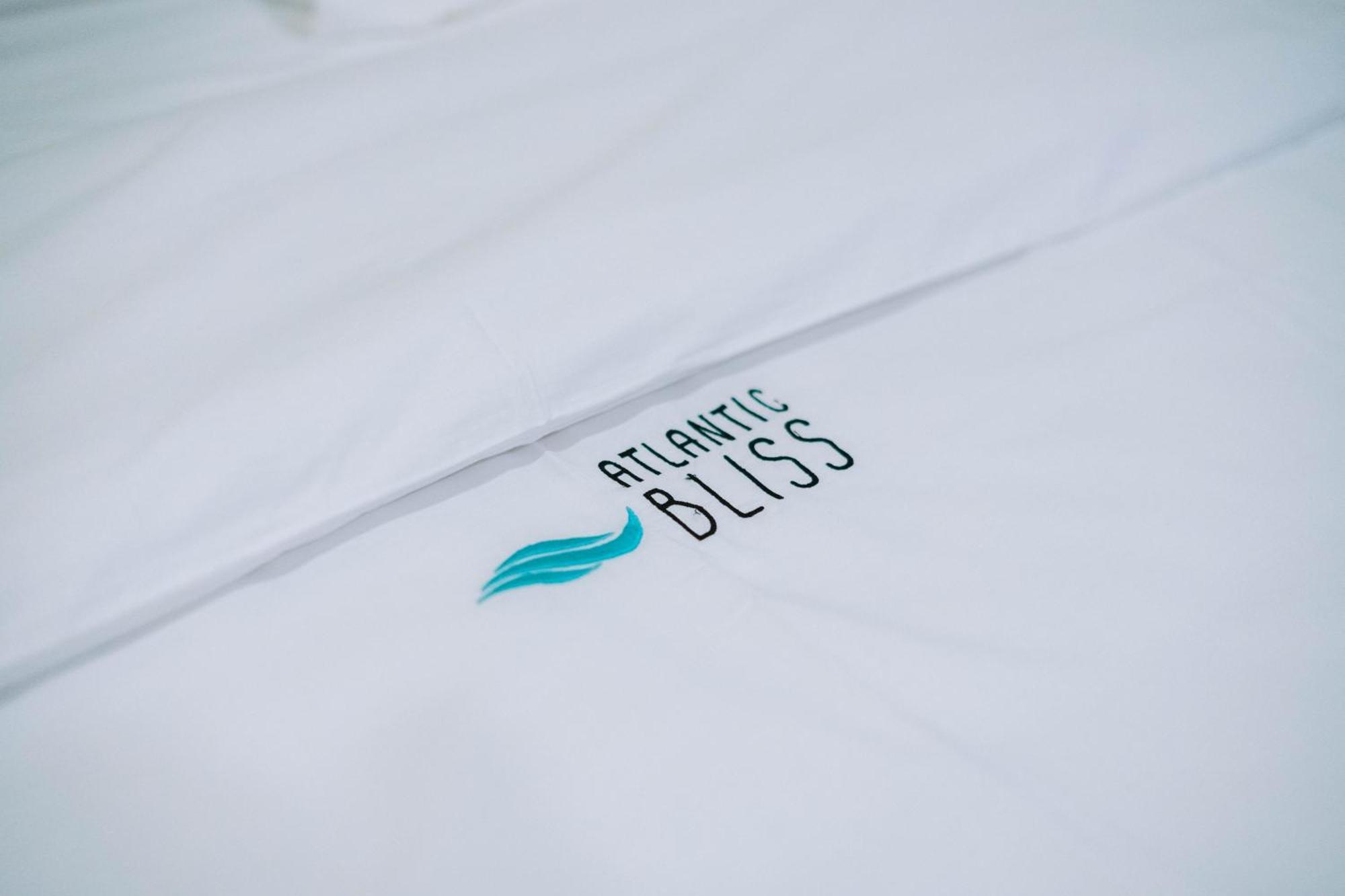 Atlantic Bliss Hostel อัลบูเฟรา ภายนอก รูปภาพ