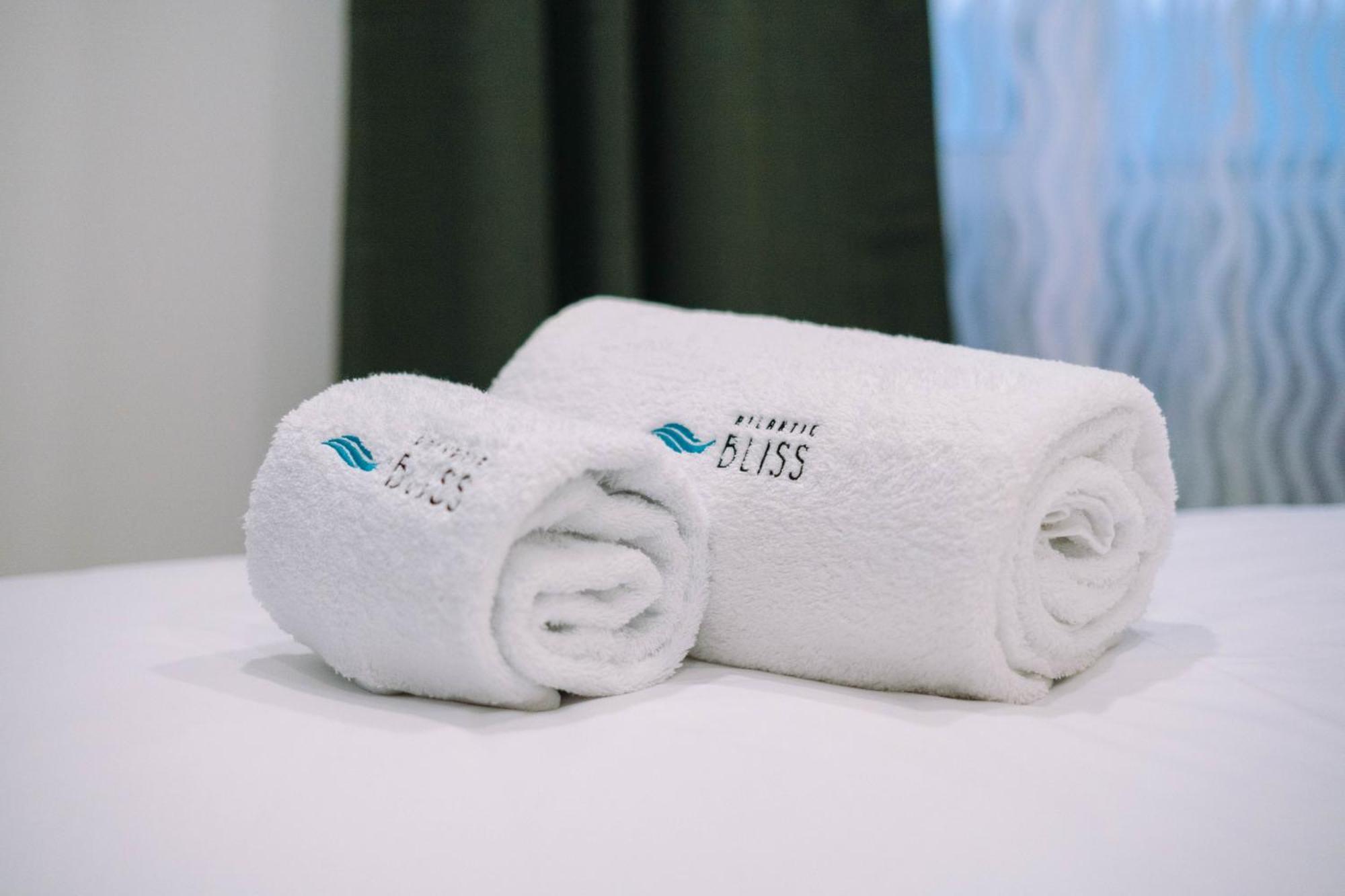 Atlantic Bliss Hostel อัลบูเฟรา ภายนอก รูปภาพ