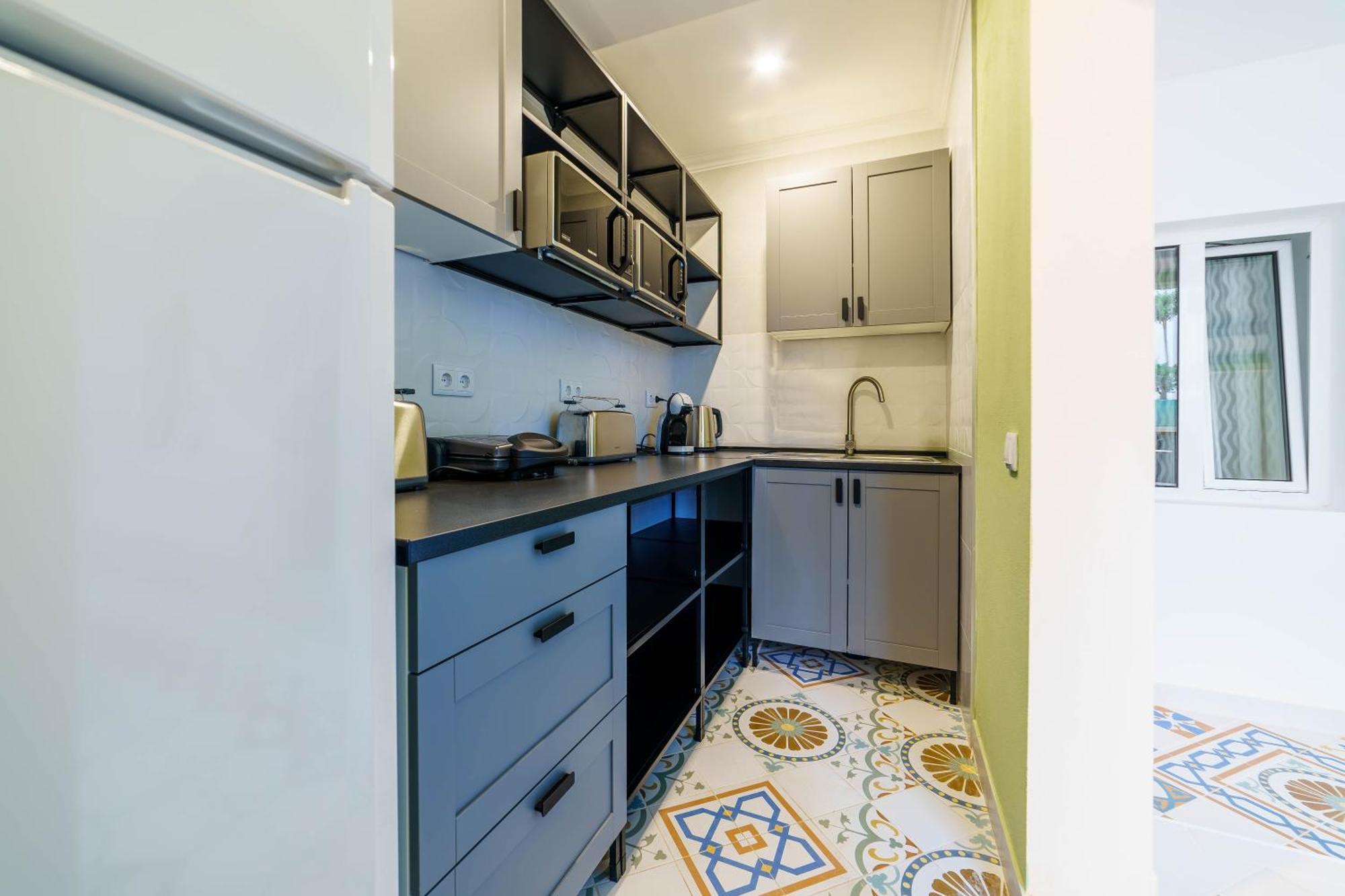 Atlantic Bliss Hostel อัลบูเฟรา ภายนอก รูปภาพ